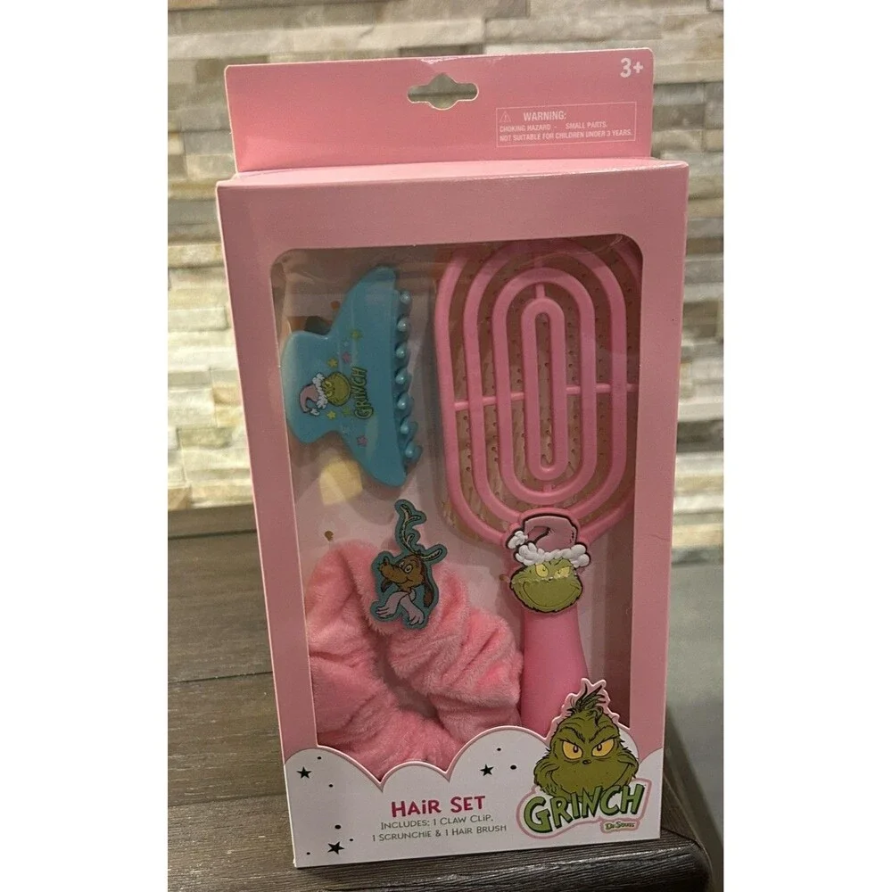 NEW, DR SEUSS THE GRINCH HAIR SET, CLAW CLIP, HAIR BRUSH, SCRUNCHIE
